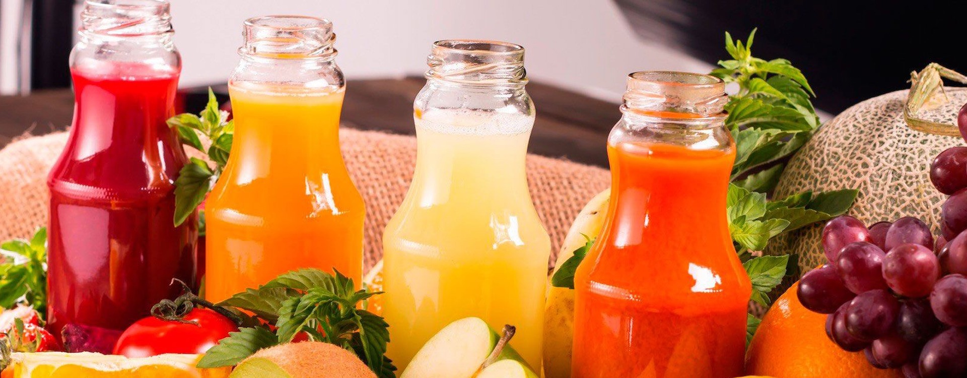 facile smontaggio Tubo di alimentazione di grande estrattore di succo estrattore di succo di materiale sanitario in acciaio inossidabile centrifuga frutta e verdura Estratto di succo centrifugo facile smontaggio Tubo di alimentazione di grande estrattore di succo estrattore di succo di materiale sanitario in acciaio inossidabile centrifuga frutta e verdura Estratto di succo centrifugo