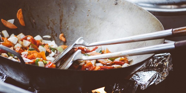 Come saltare le verdure con il wok