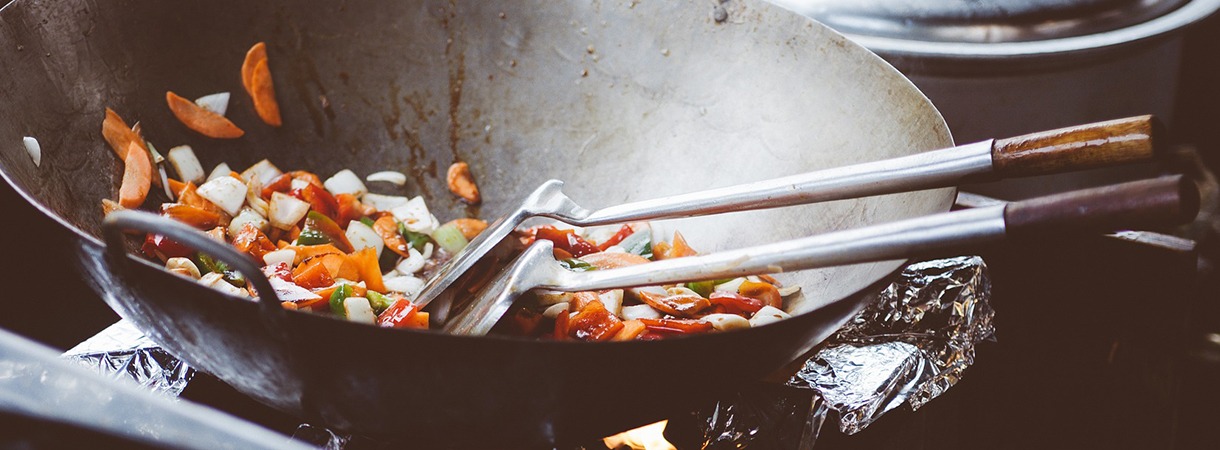 Come saltare le verdure con il wok